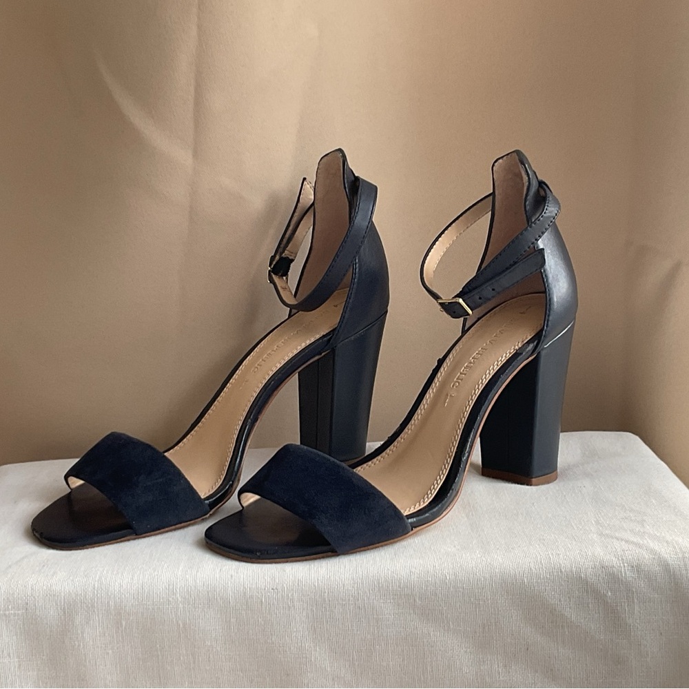 Banana Republic Navy Vegan leather and suede 3” block heel